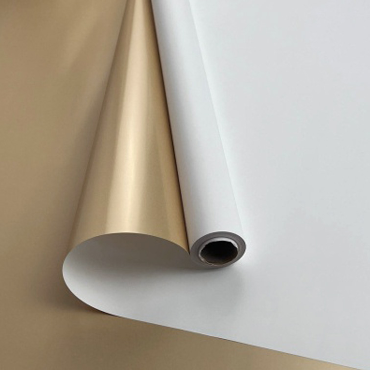 Плёнка двухсторонняя 56 см*10м белый/золото (65мкм) — изображение 1