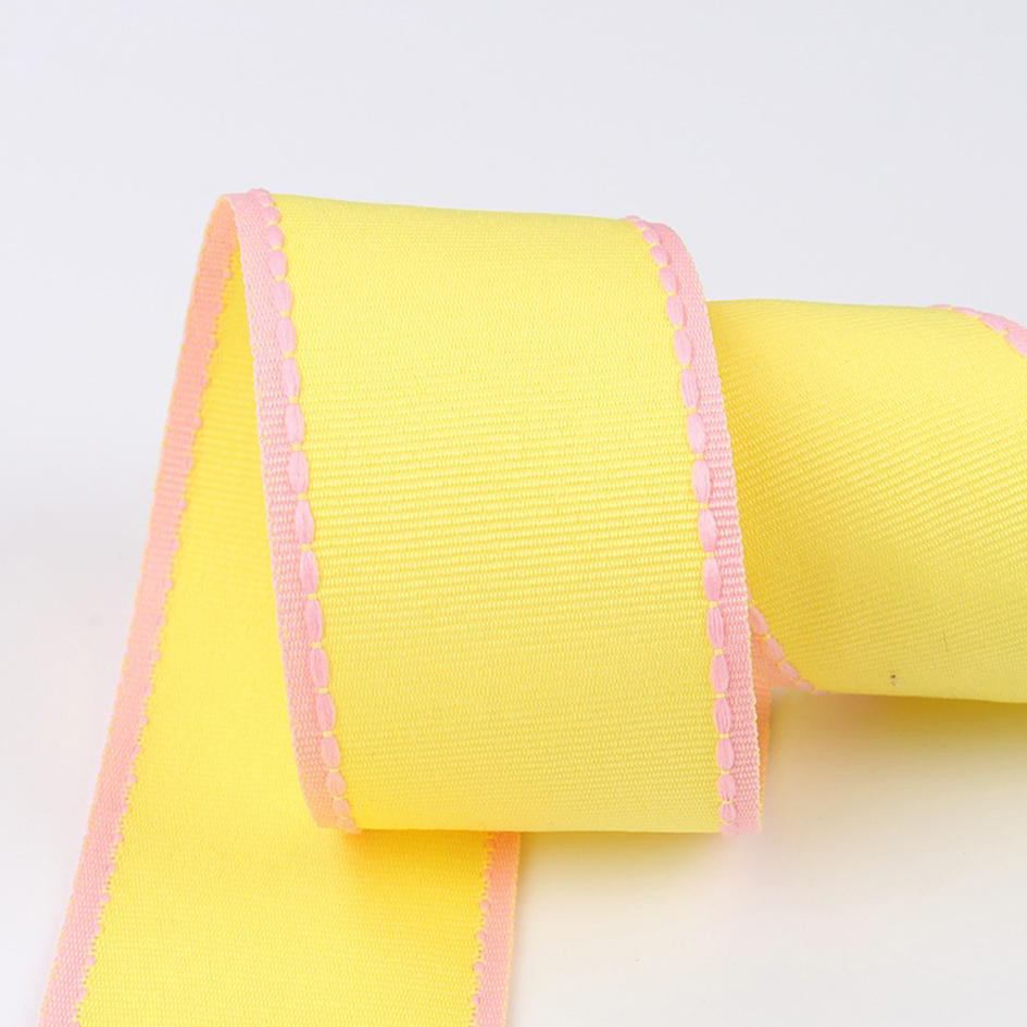 Текстильная лента с декоративным стежком, 4 см (1 метр), жёлтый — изображение 1