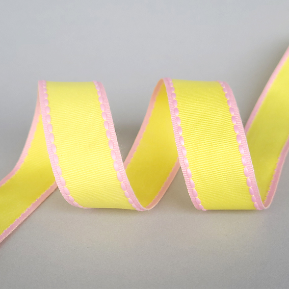 Текстильная лента с декоративным стежком, 2,5 см (1 метр), жёлтый — изображение 1